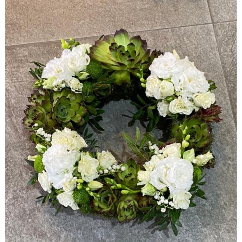 Coronita funerara diametru 35 cm  Coronita funerara diametru 35 cm