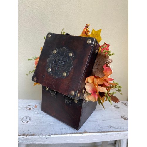 Aranjament de toamna in cufar 28 cm