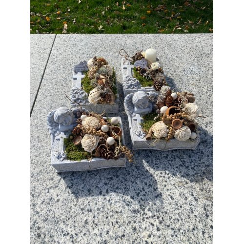 Aranjament pentru luminatie in vas de piatra 4 Aranjament pentru luminatie in vas de piatra 4