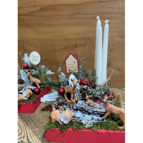 Aranjament de craciun cu caprioare